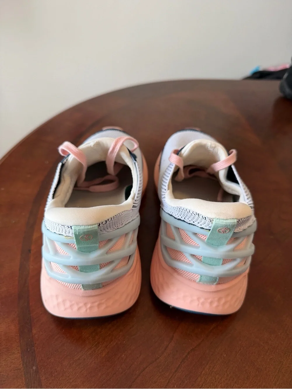 Kizik Hands-free Slip On Shoes Women’s Size 9 Athena Bahamas Sneakers